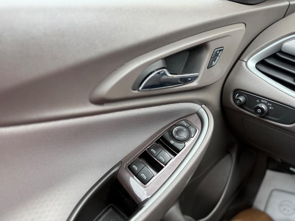 2016 Chevrolet Malibu 1LS - Photo 14