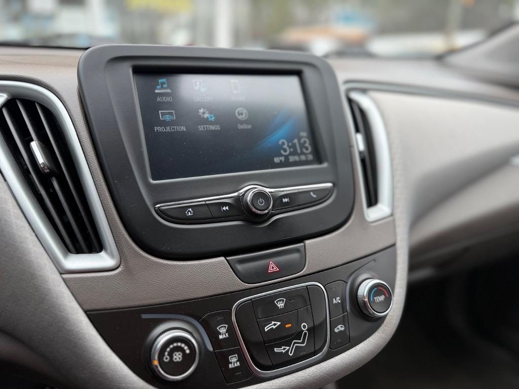 2016 Chevrolet Malibu 1LS - Photo 6