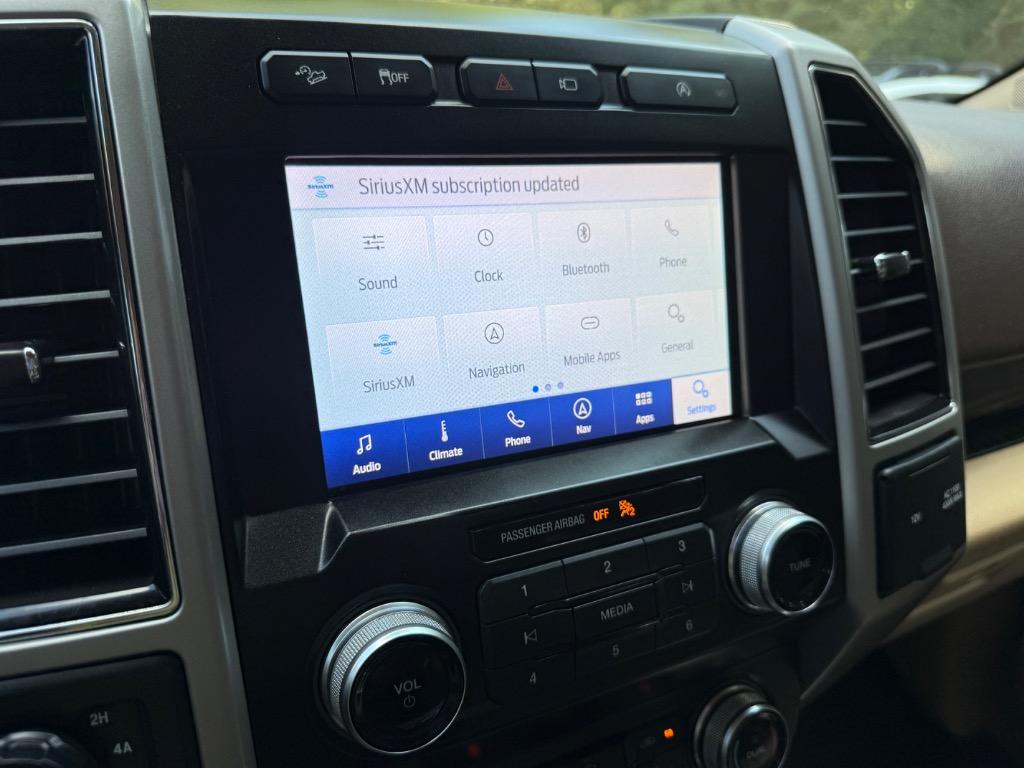 Ford F150 photo 3