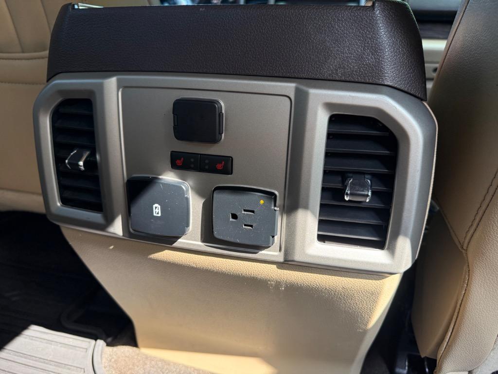 Ford F150 photo 14