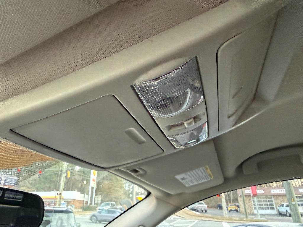 2018 Nissan Titan SV - Photo 17