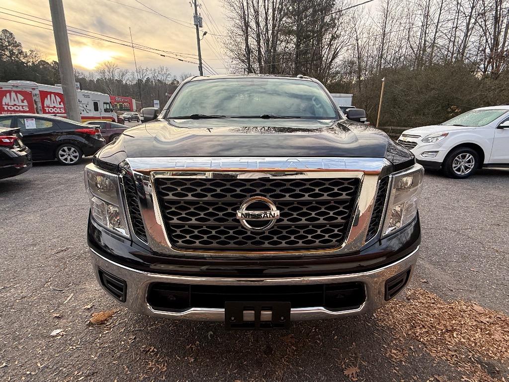2018 Nissan Titan SV - Photo 9