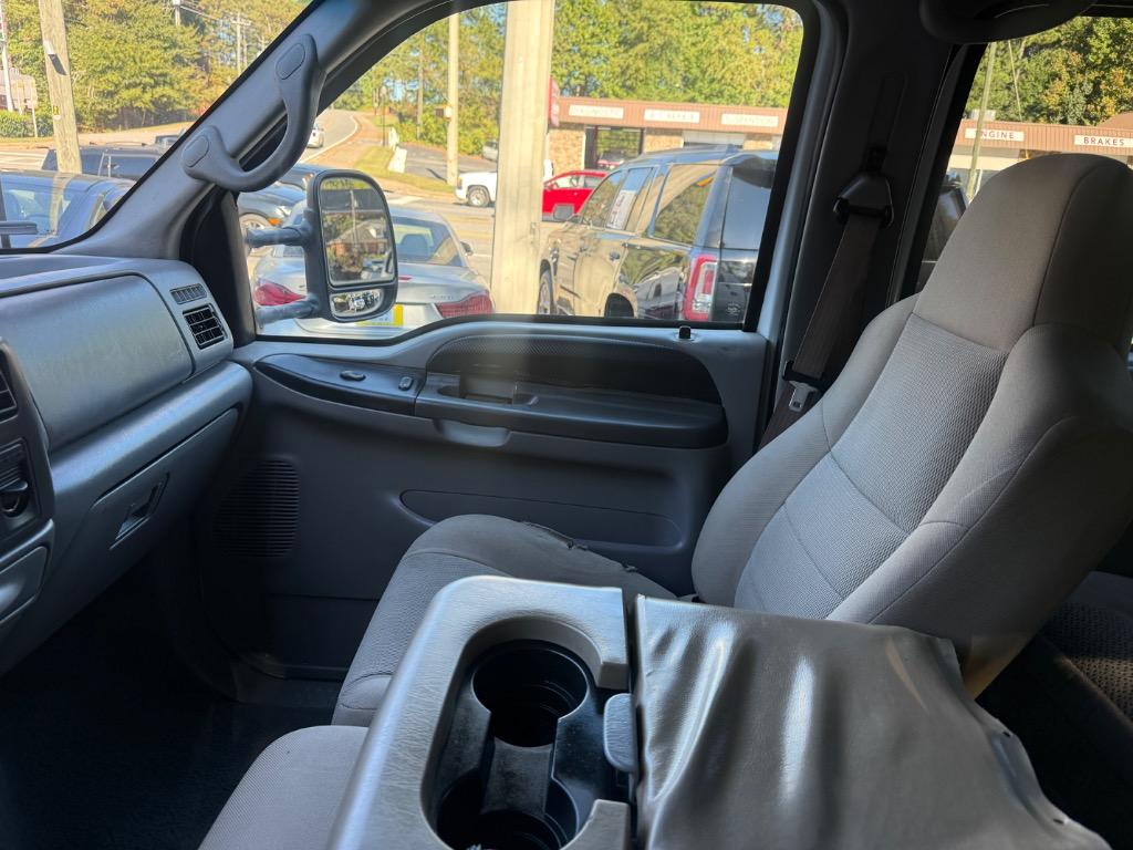 Ford F-250SD photo 13
