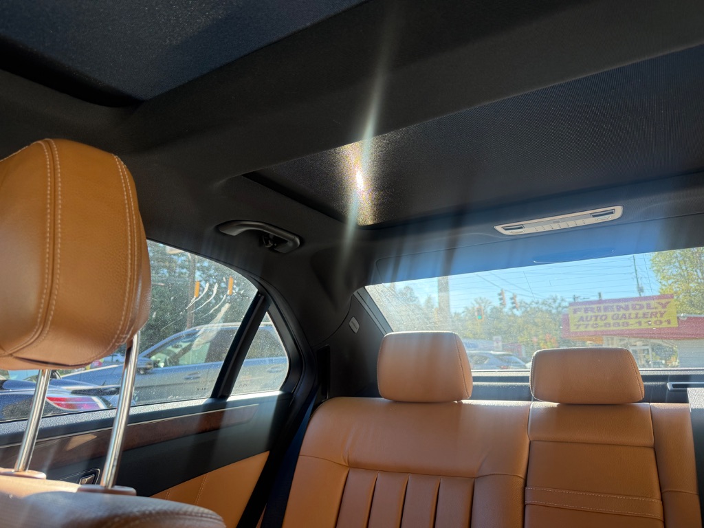 Mercedes-Benz E-Class photo 14