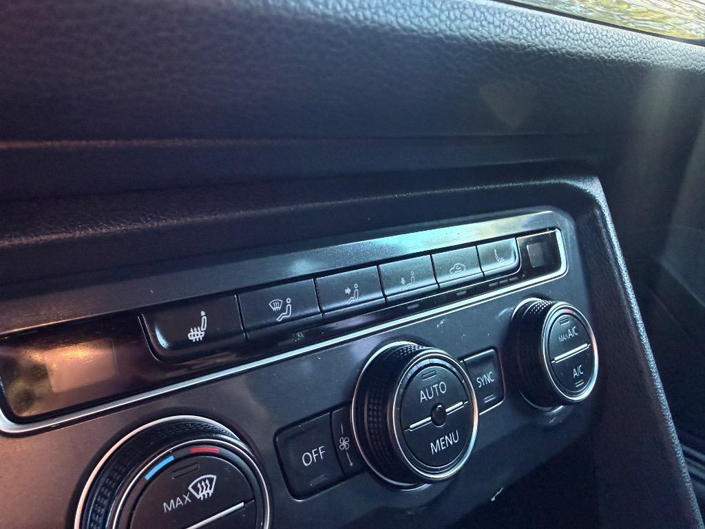 Volkswagen Tiguan photo 18