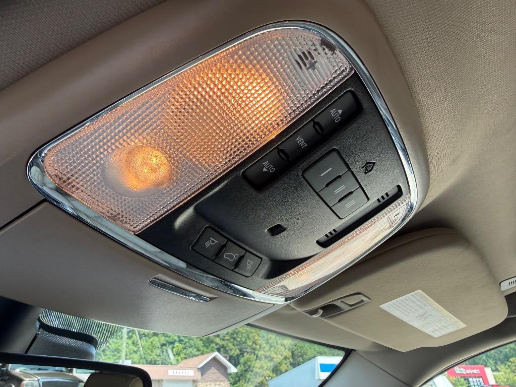 Jeep Grand Cherokee photo 10