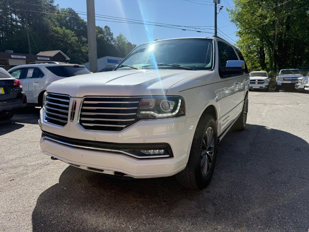 Lincoln Navigator photo 20