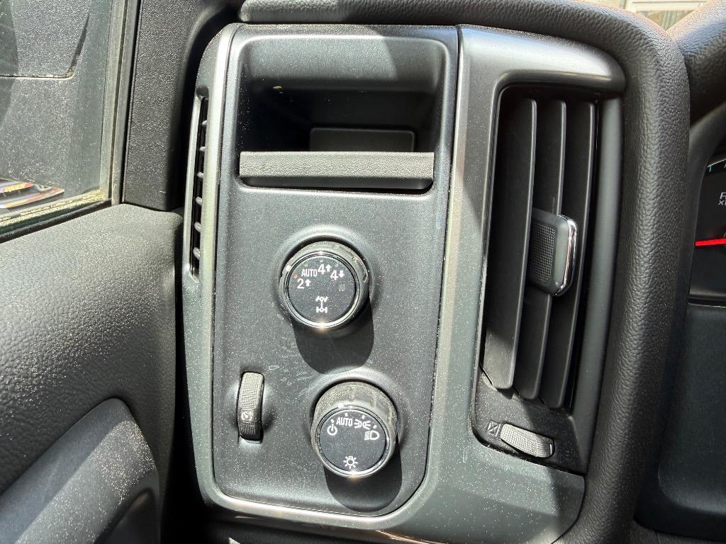 2019 Chevrolet Silverado 1500 LD LT - Photo 10