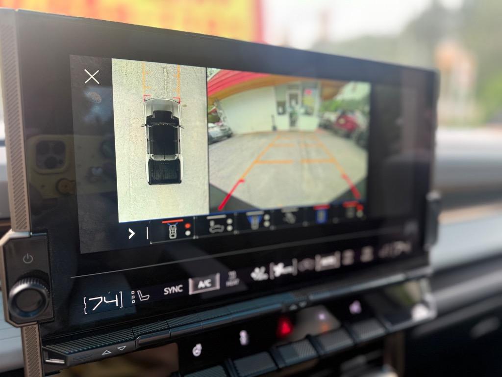 2025 GMC HUMMER EV 2X - Photo 12