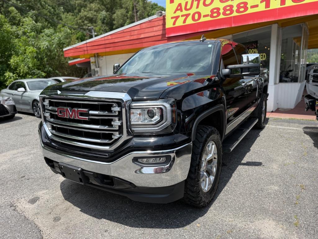 2018 GMC Sierra 4WD Crew Cab Short Box SLT's photo