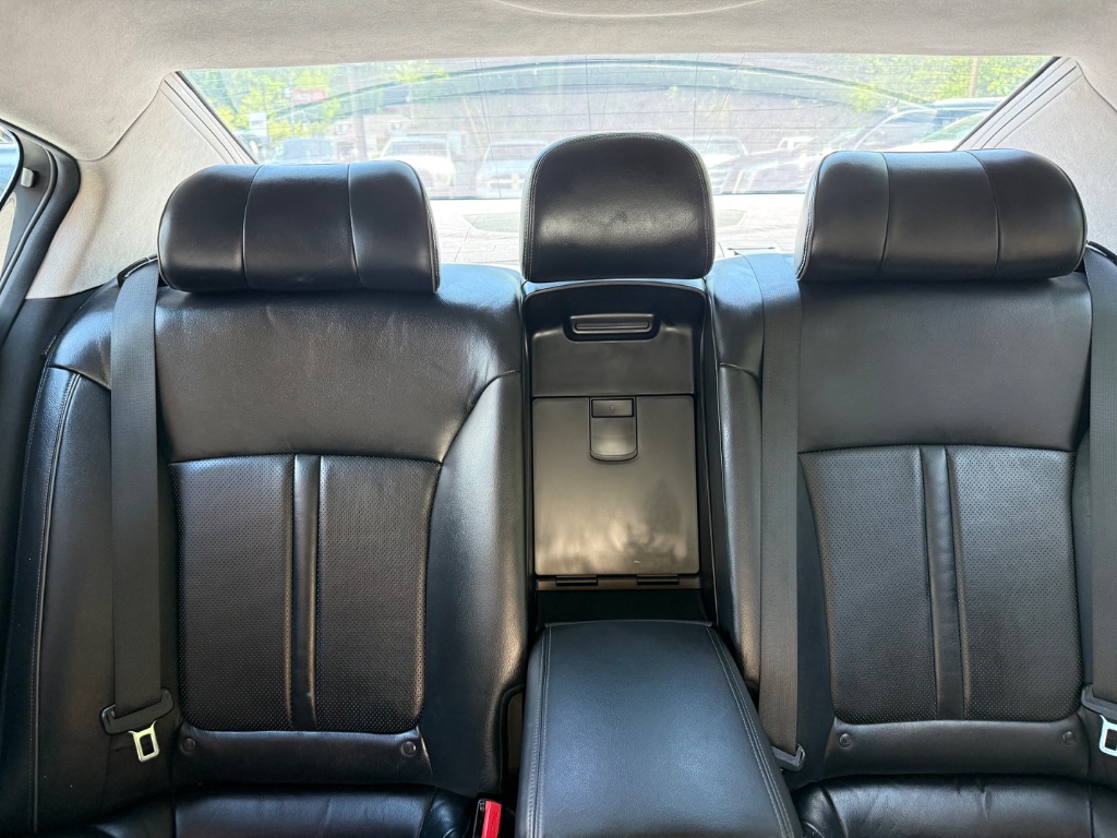 Kia K900 photo 9