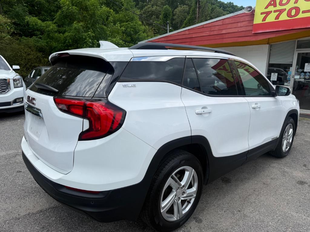 GMC Terrain photo 10