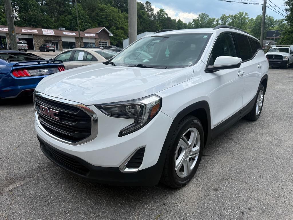 GMC Terrain photo 13