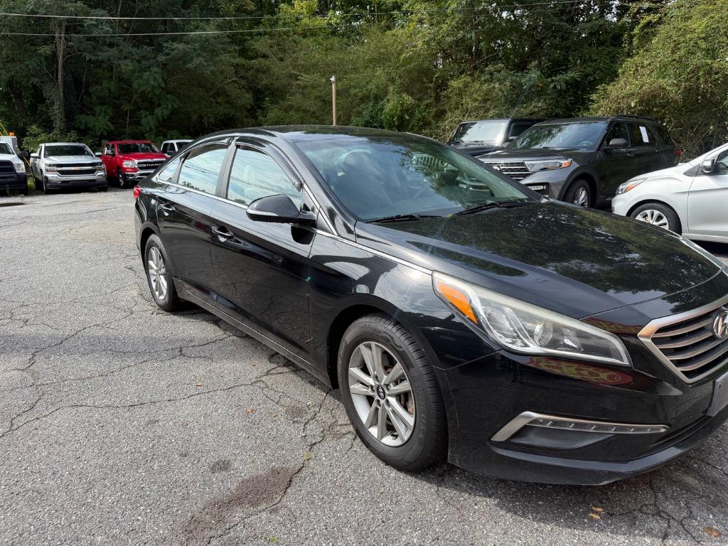 Hyundai Sonata photo 11