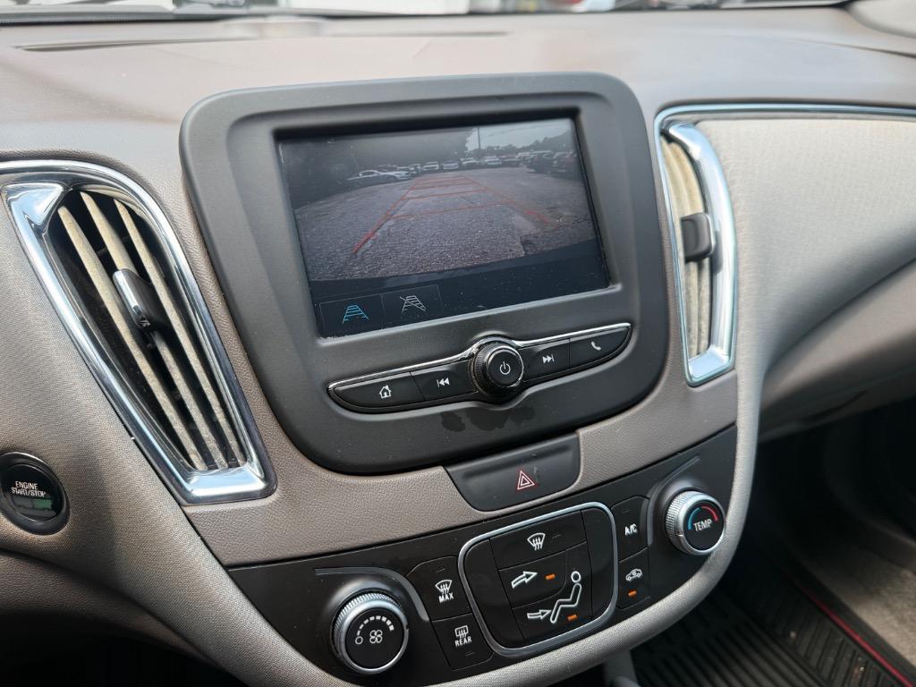 Chevrolet Malibu photo 4