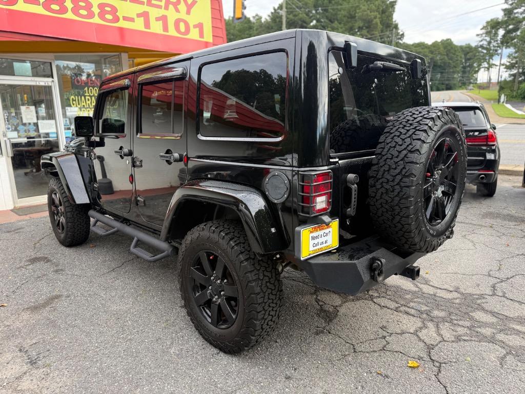 Jeep Wrangler photo 11