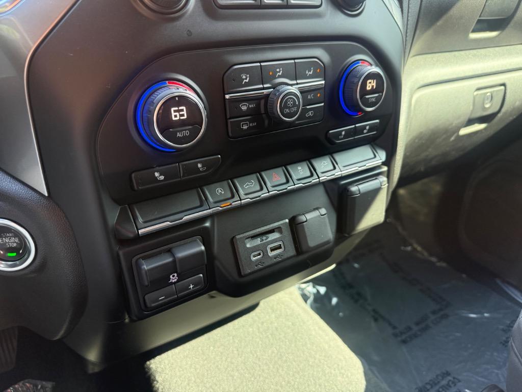 Chevrolet Silverado 1500 photo 5