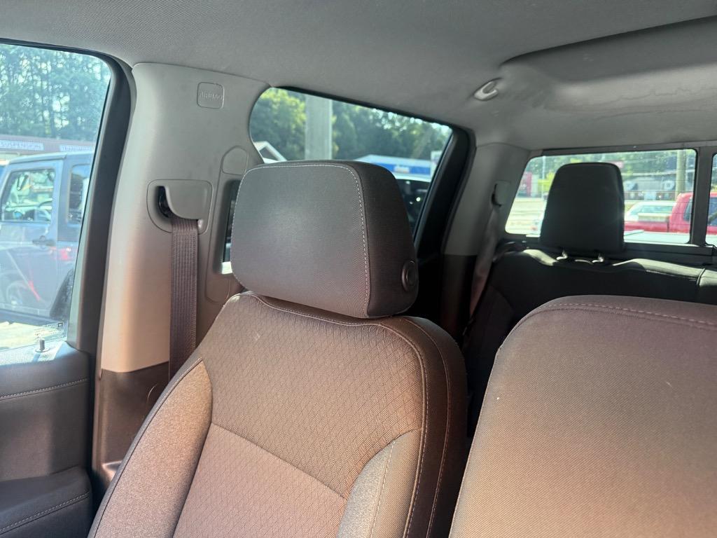 Chevrolet Silverado 1500 photo 6