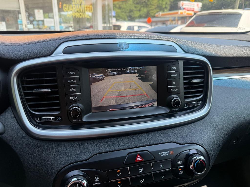 Kia Sorento photo 17