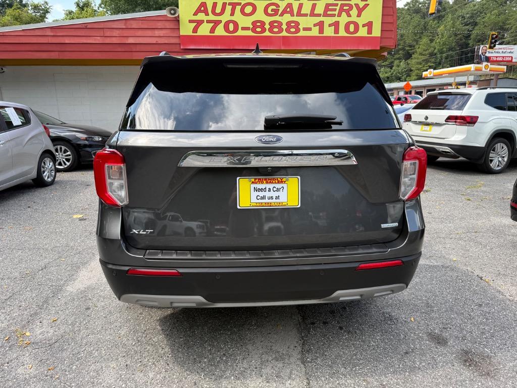 Ford Explorer photo 14