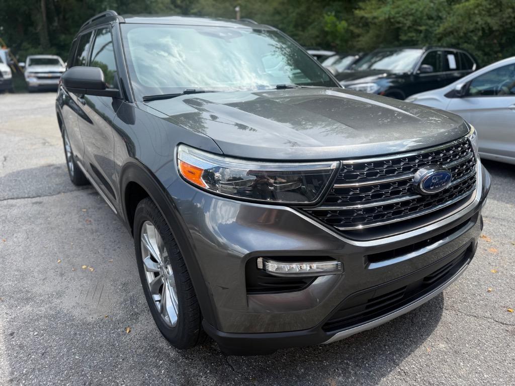 Ford Explorer photo 10