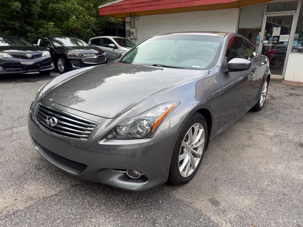 Infiniti G37