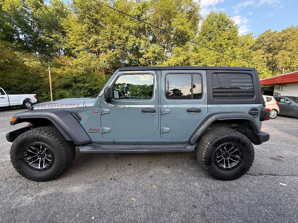 Jeep Wrangler photo 13
