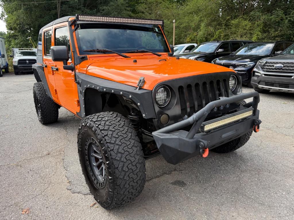 Jeep Wrangler photo 9