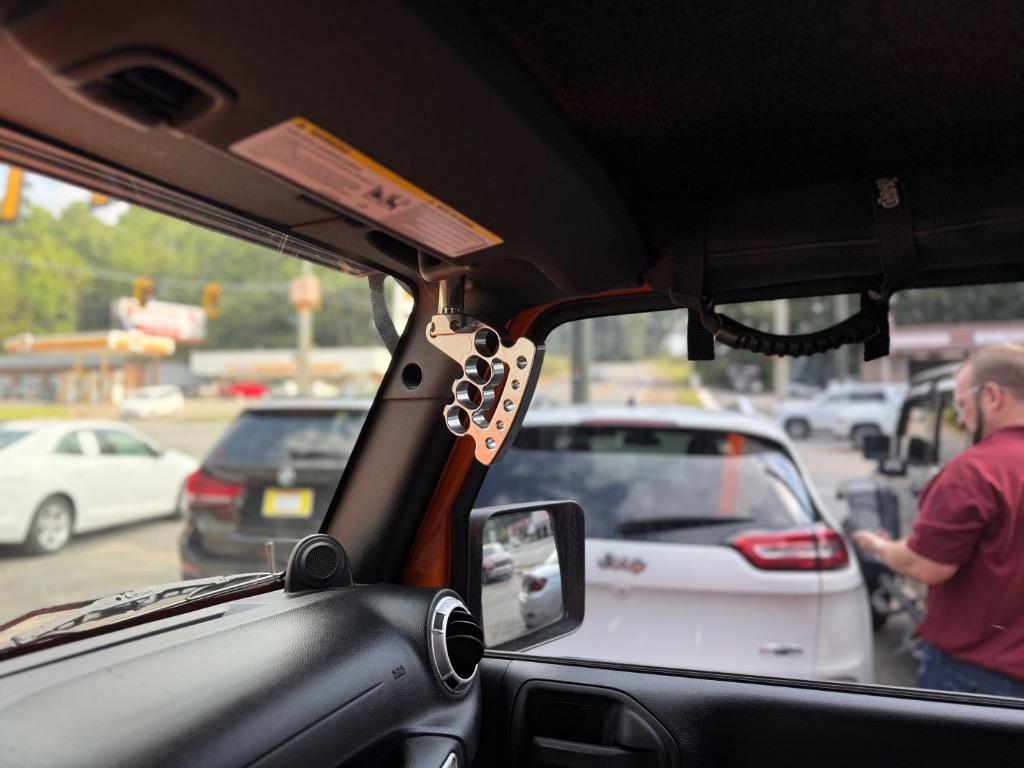Jeep Wrangler photo 3