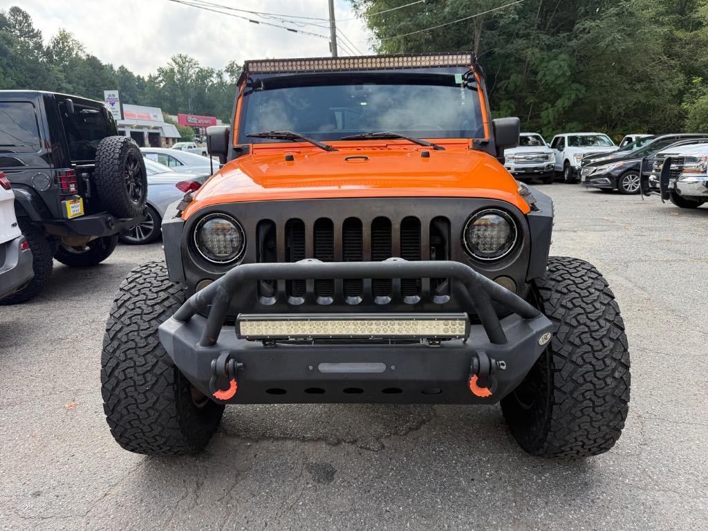 Jeep Wrangler photo 16