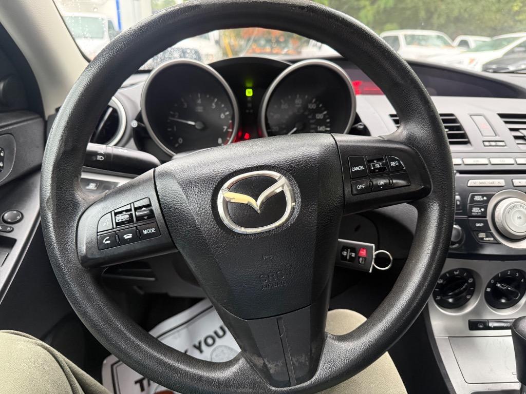 Mazda Mazda3 photo 4