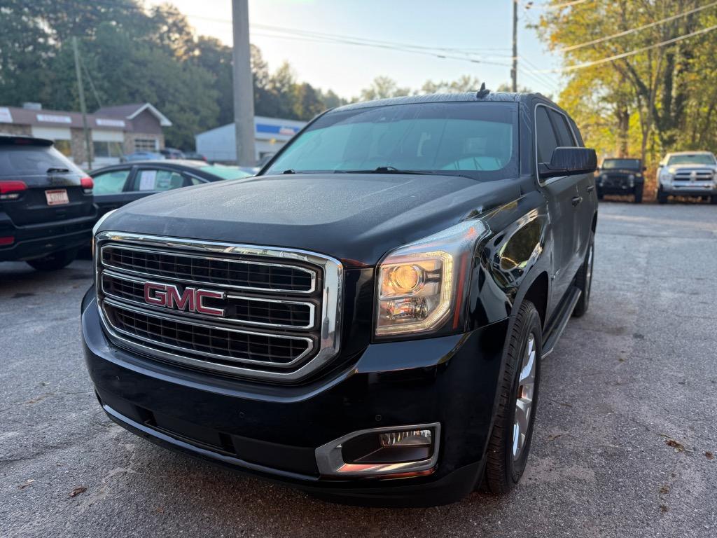 GMC Yukon photo 3