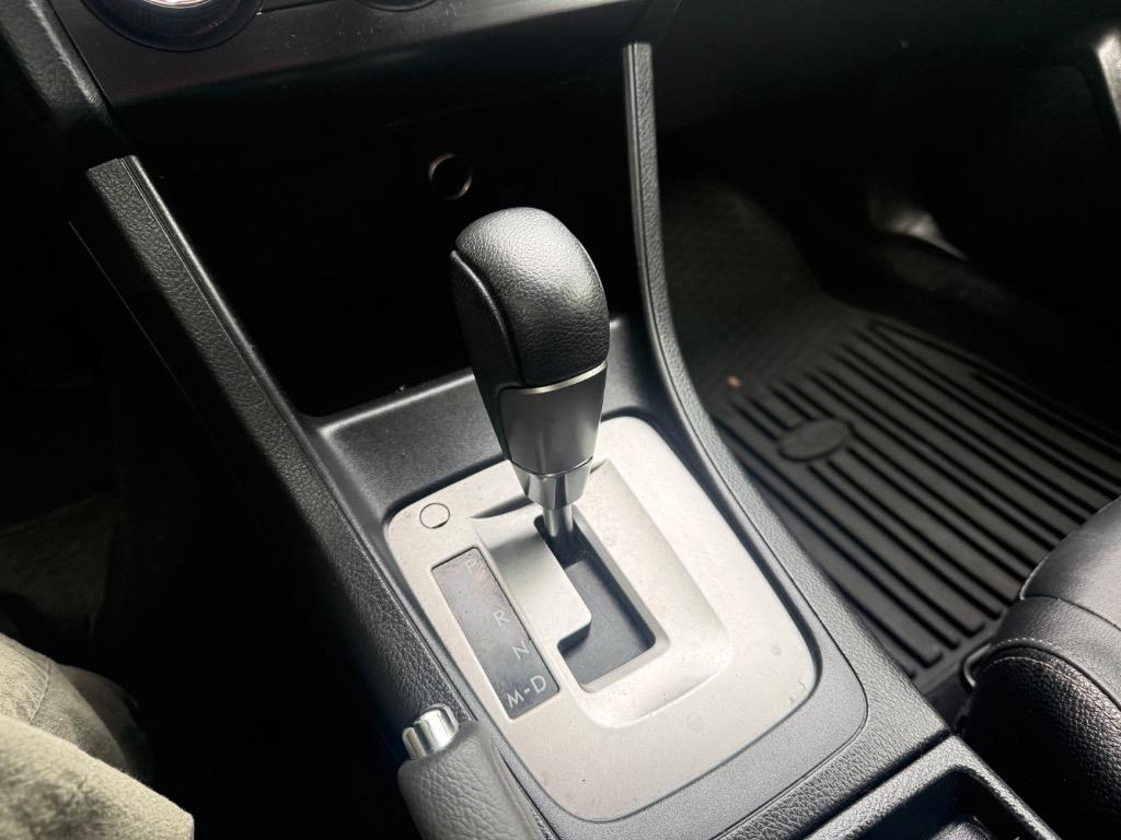 Subaru Impreza photo 4