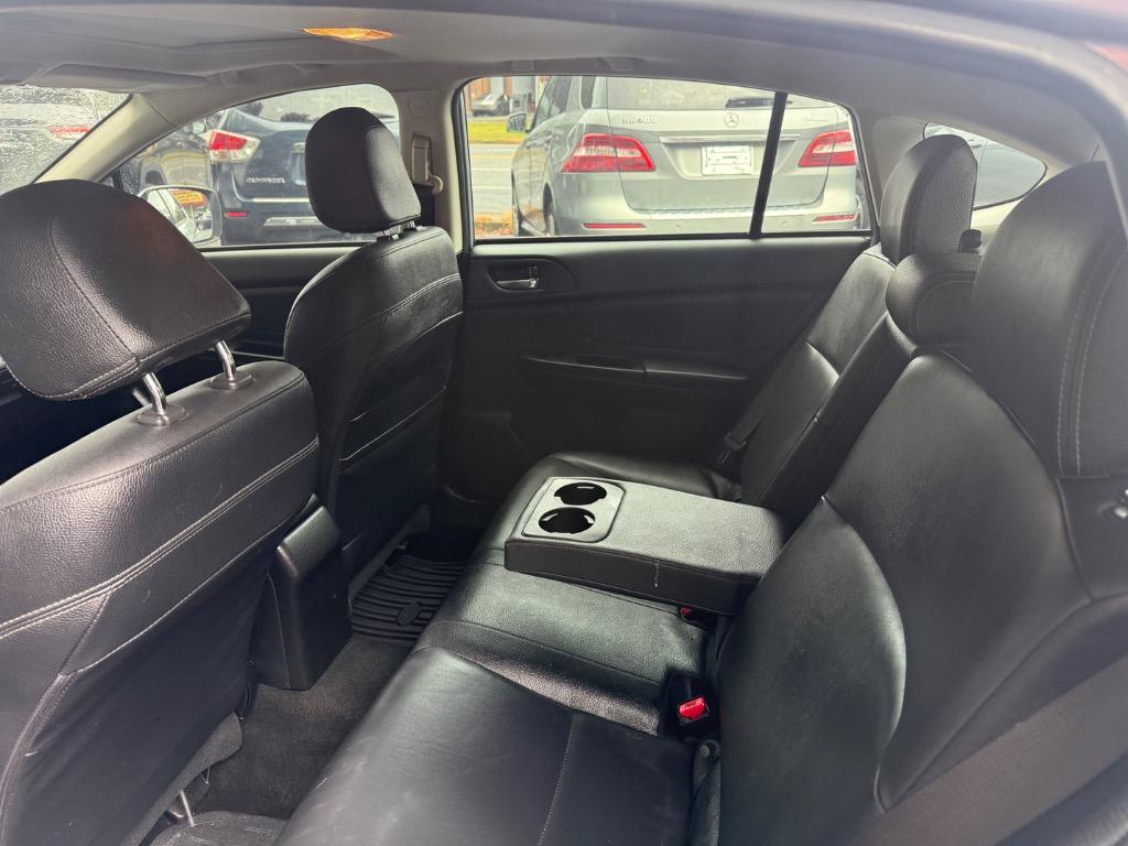 Subaru Impreza photo 10