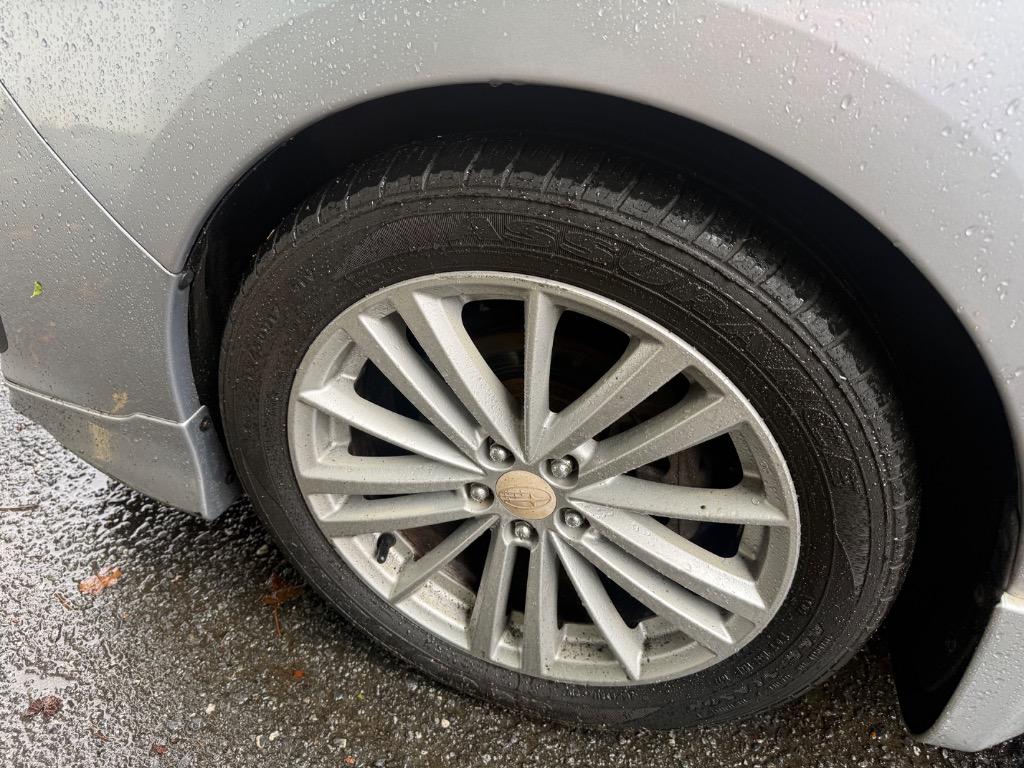 Subaru Impreza photo 7