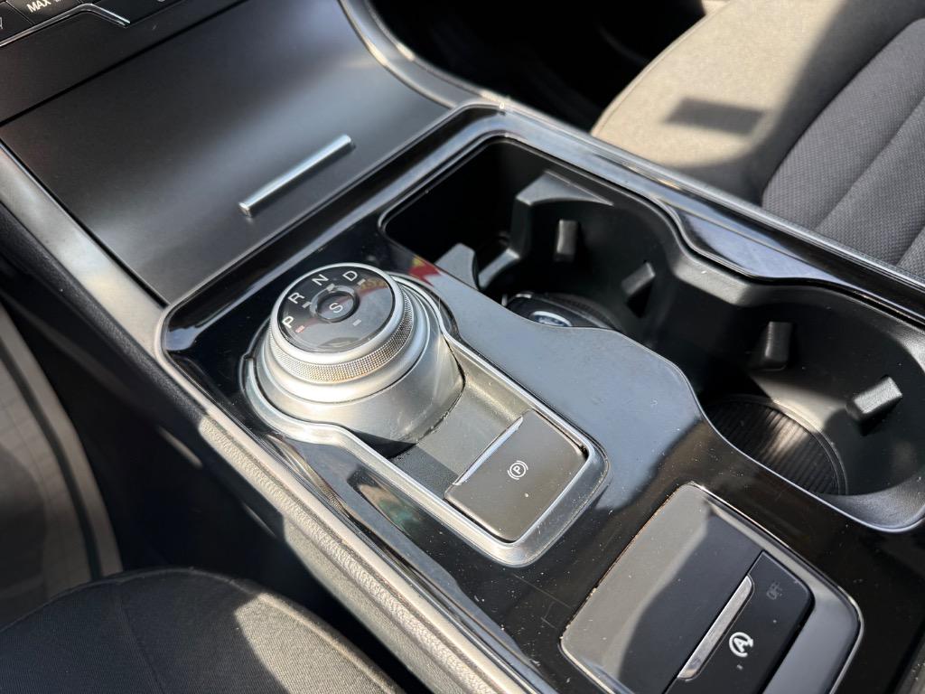 Ford Edge photo 9