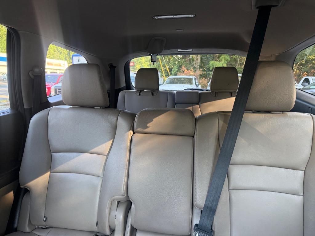 Honda Pilot photo 24
