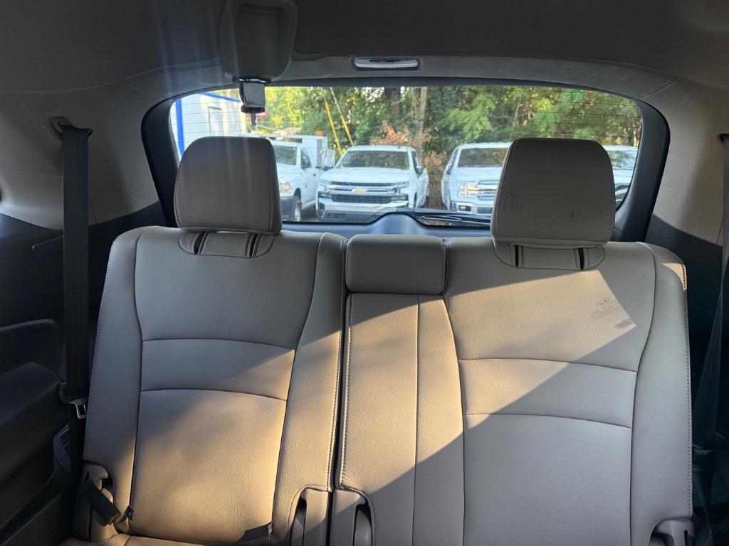 Honda Pilot photo 14
