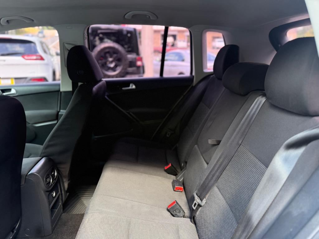 Volkswagen Tiguan photo 9
