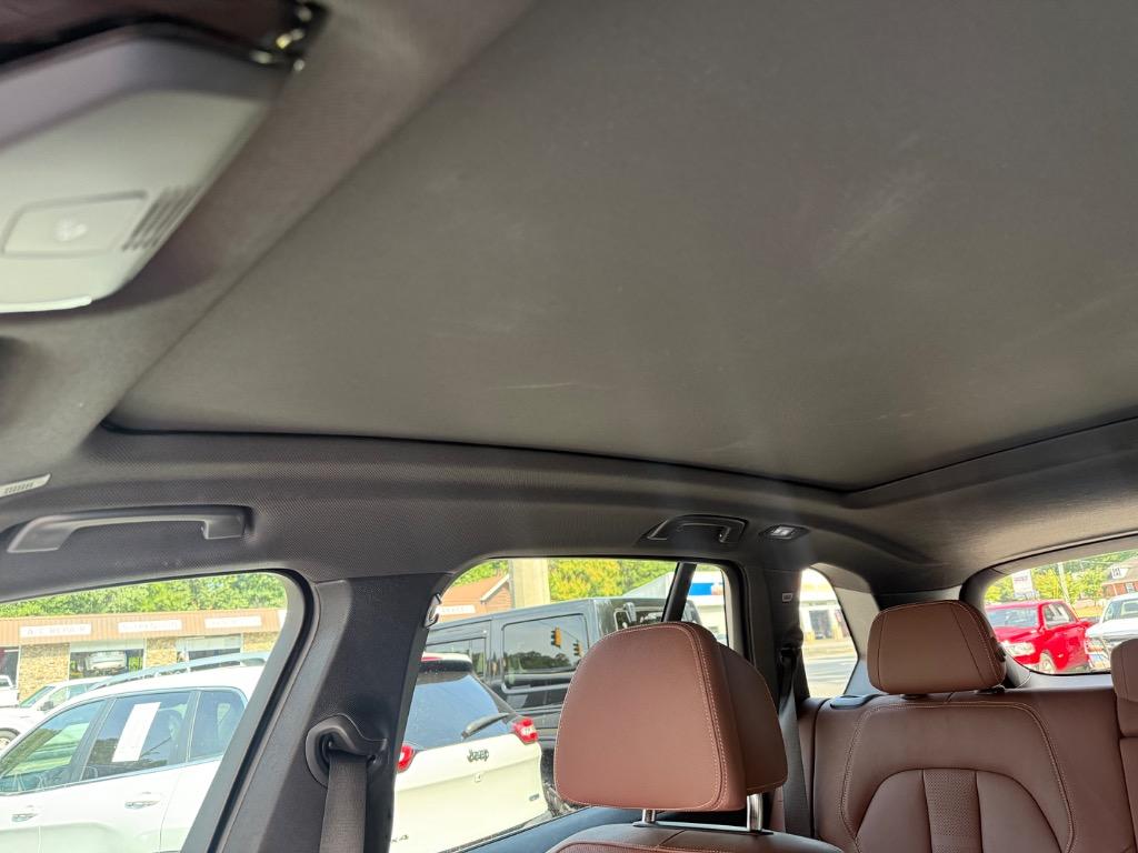 BMW X5 photo 21