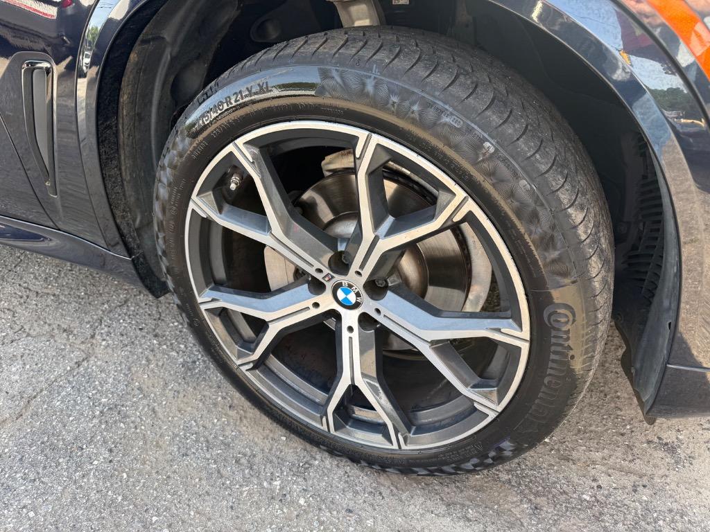 BMW X5 photo 10