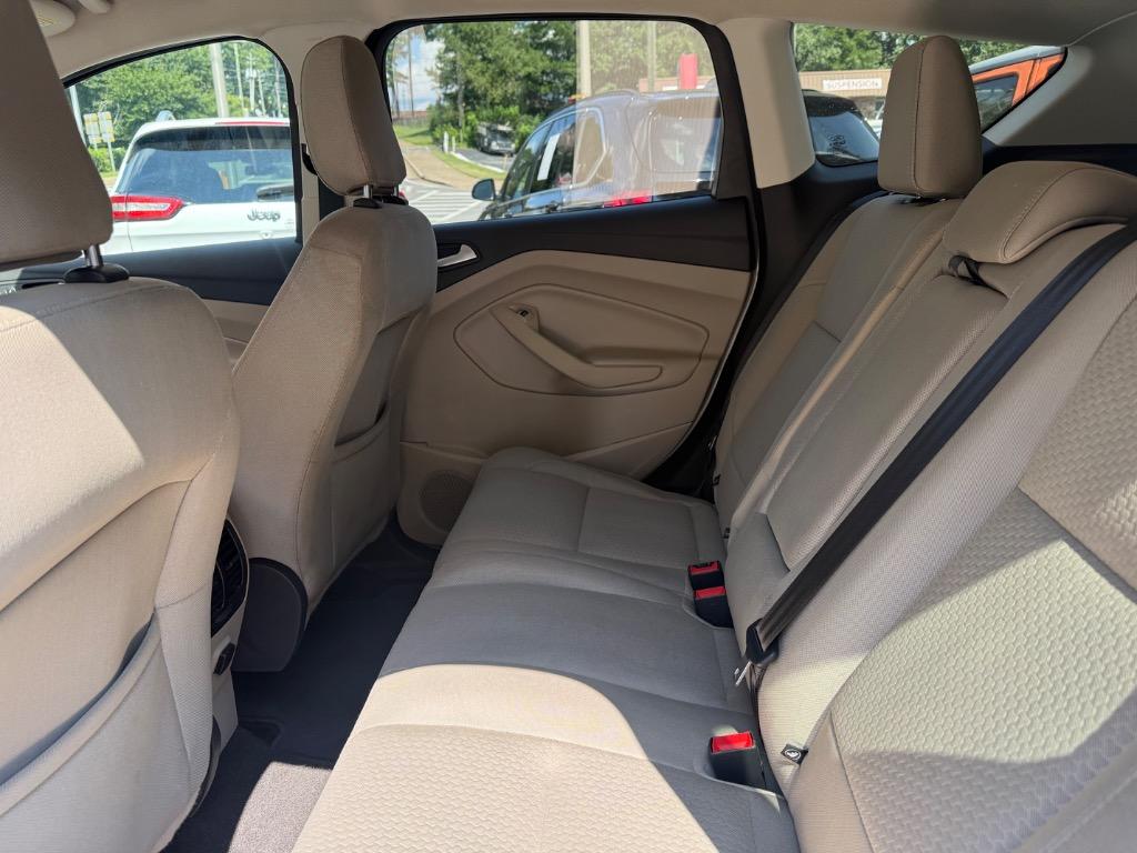 Ford Escape photo 17