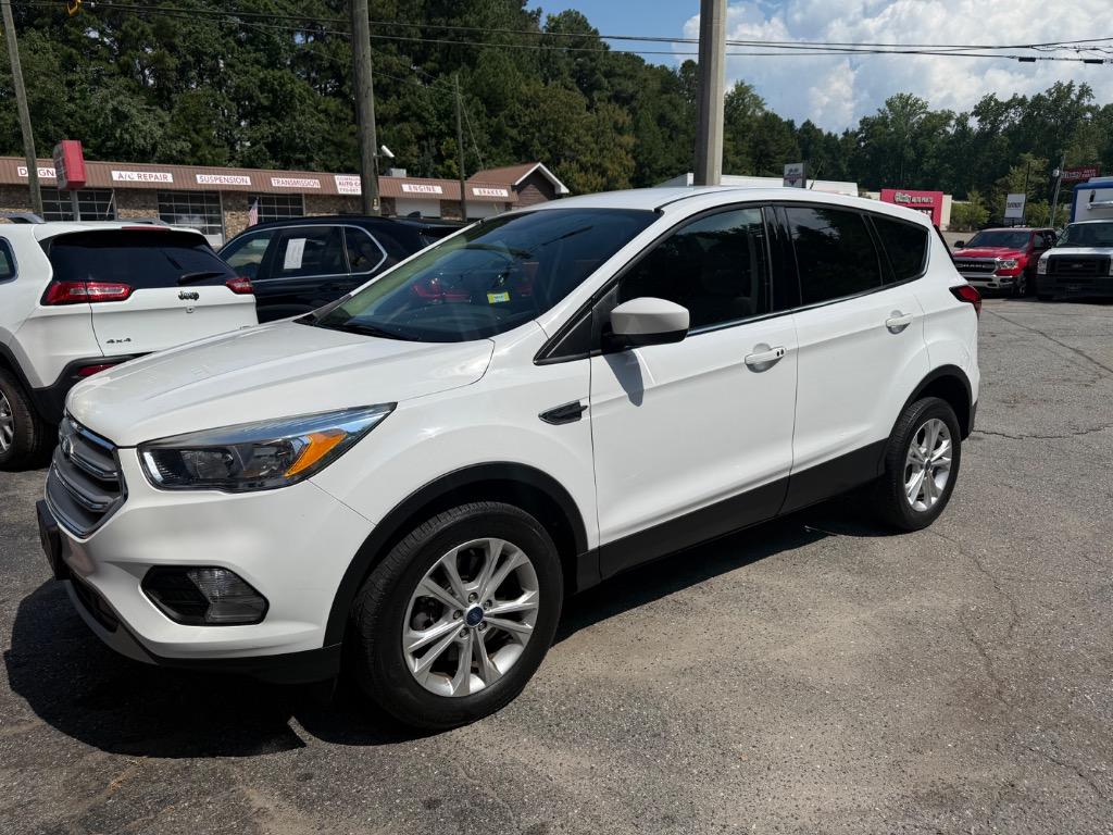 Ford Escape photo 12