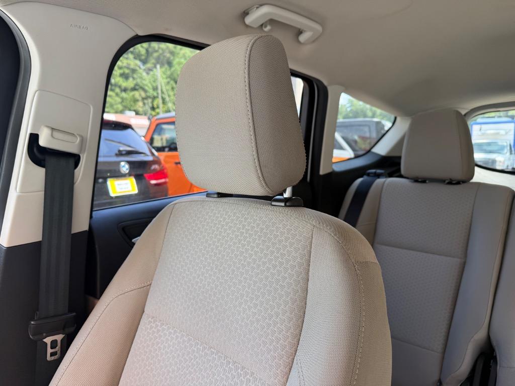 Ford Escape photo 14