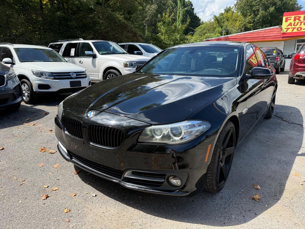 BMW 5-Series photo 12