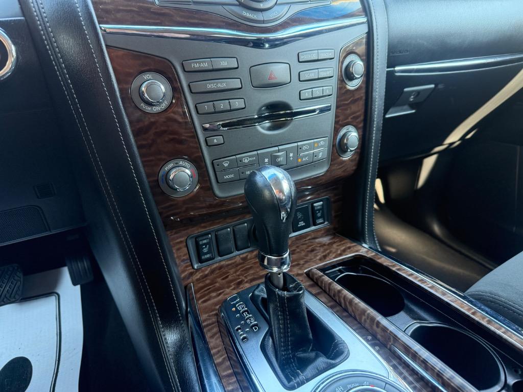 Nissan Armada photo 23