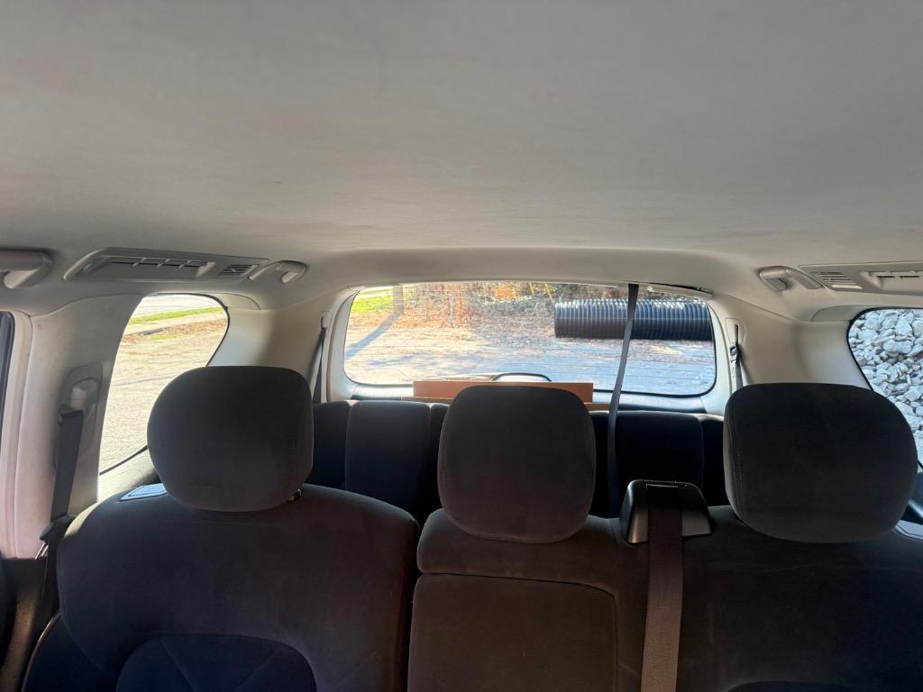 Nissan Armada photo 20