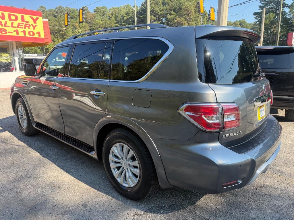 Nissan Armada photo 14