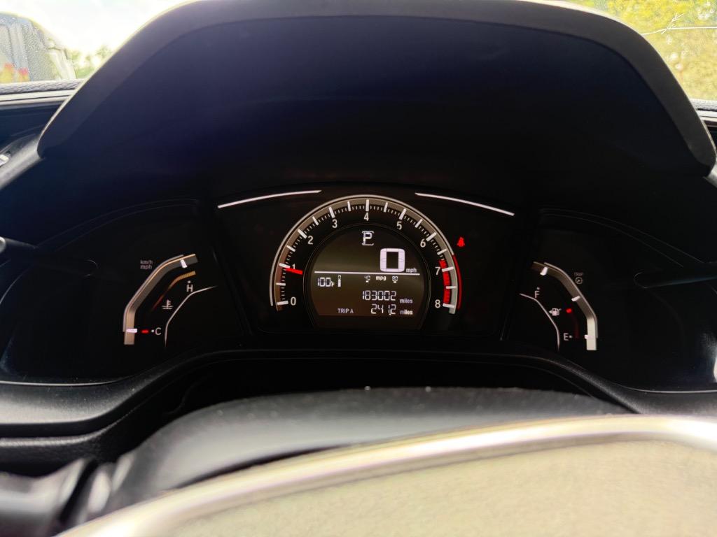 Honda Civic photo 4