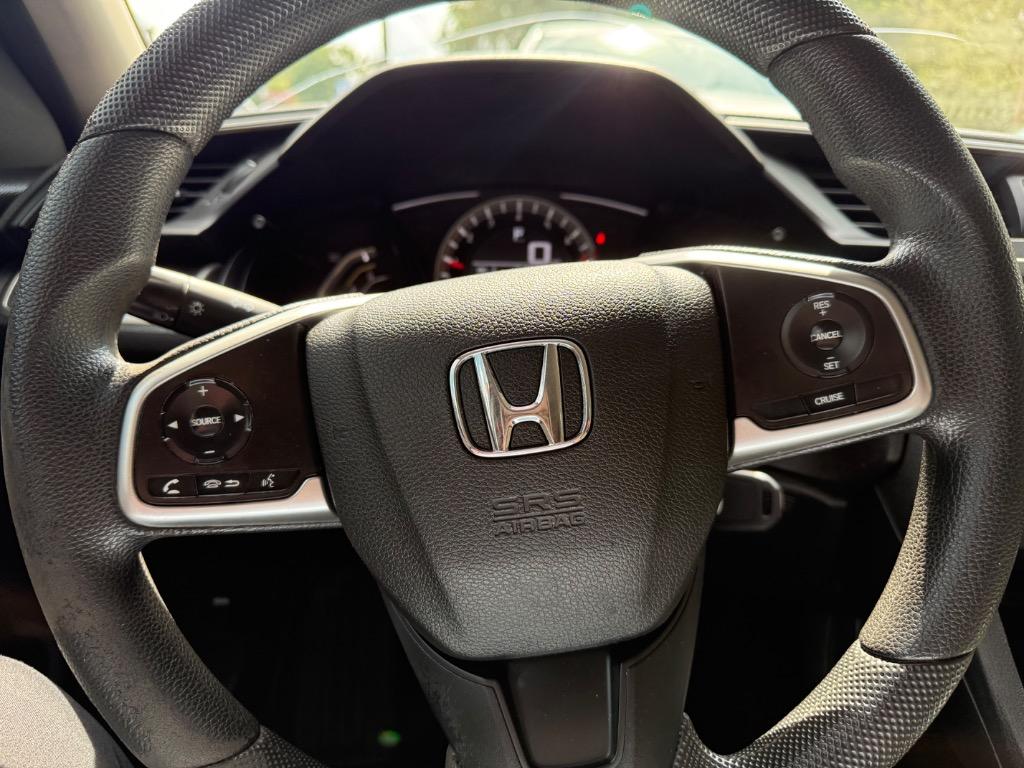 Honda Civic photo 13
